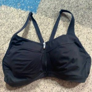CS Knockout Sports Bra 36C All Black